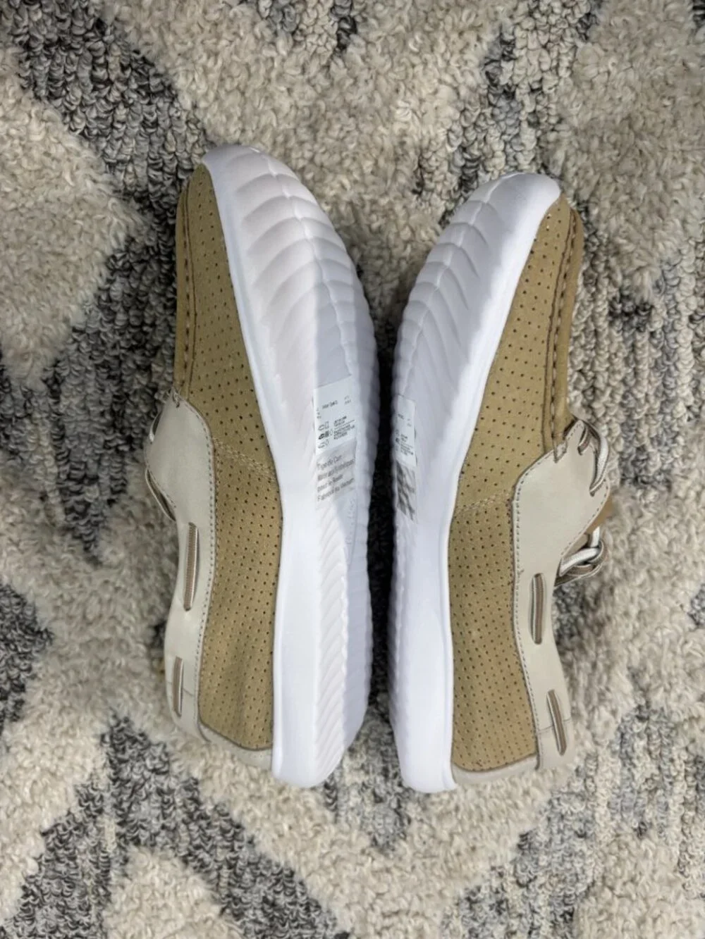 Clarks arbor opal